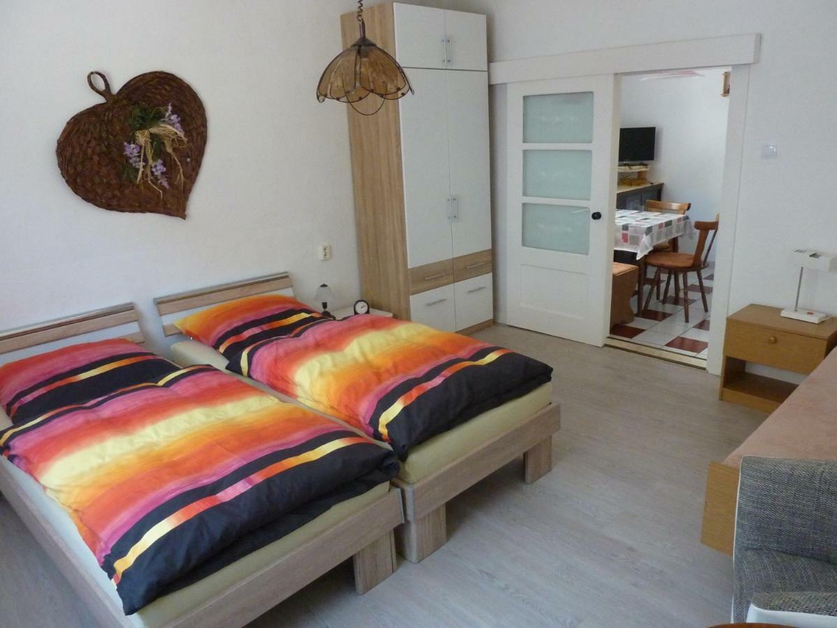 Schoene, Gemuetliche Wohnung Katzhutte Esterno foto